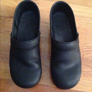 Dansko professional clog black oiled leather